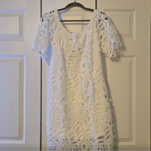 Amazon Off Shoulder Lace Dress, Size XL (NWT) - Picture 4 of 9